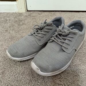 Gray Travis Mathew cuater shoe